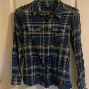 Patagonia women’s flannel shirt